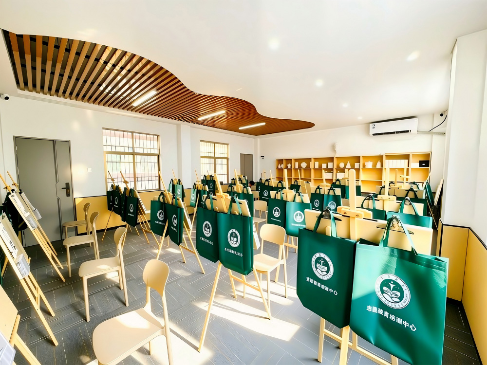 湛江全封闭叛逆小孩改变学校选择指南：如何科学评估与决策