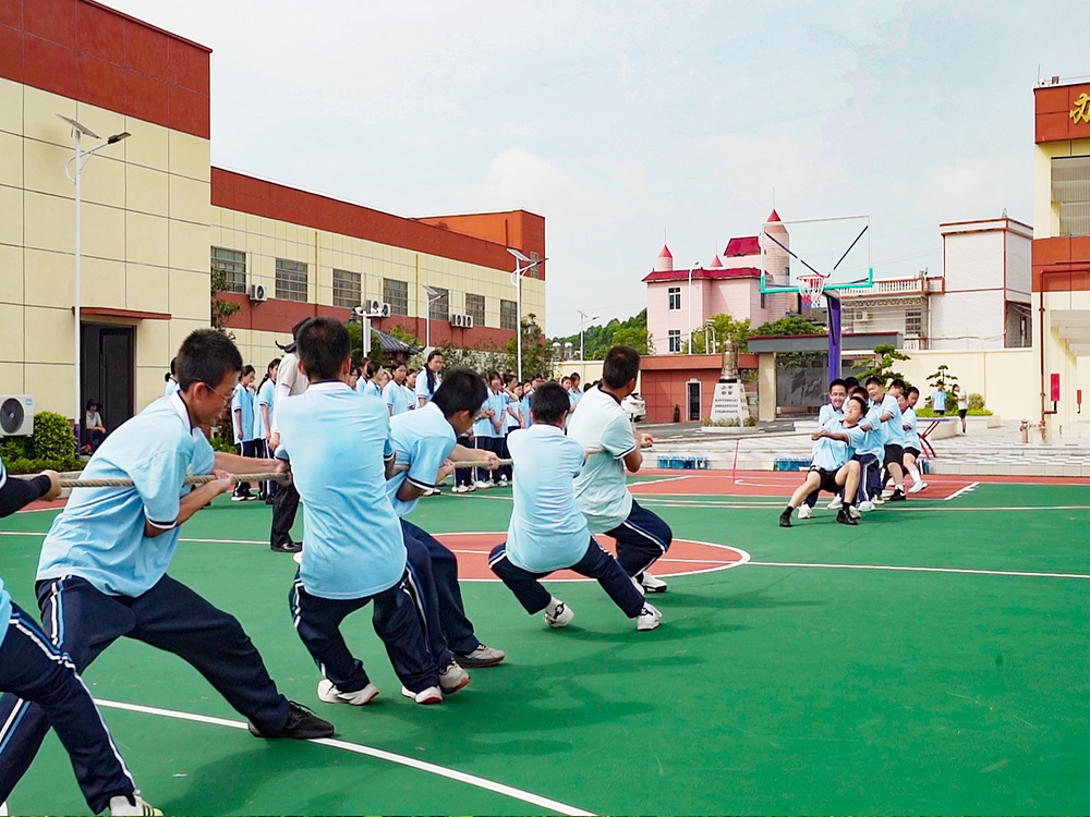 湛江叛逆不听话孩子学校怎么联系?本地寄宿素质培育机构选择指南
